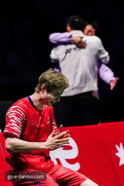 石宇奇亚锦赛夺冠历程详解：天博体育平台见证国羽男单8年突破